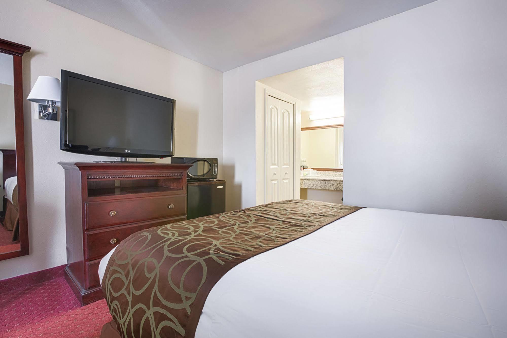 Clarion Pointe El Cajon San Diego East Extérieur photo